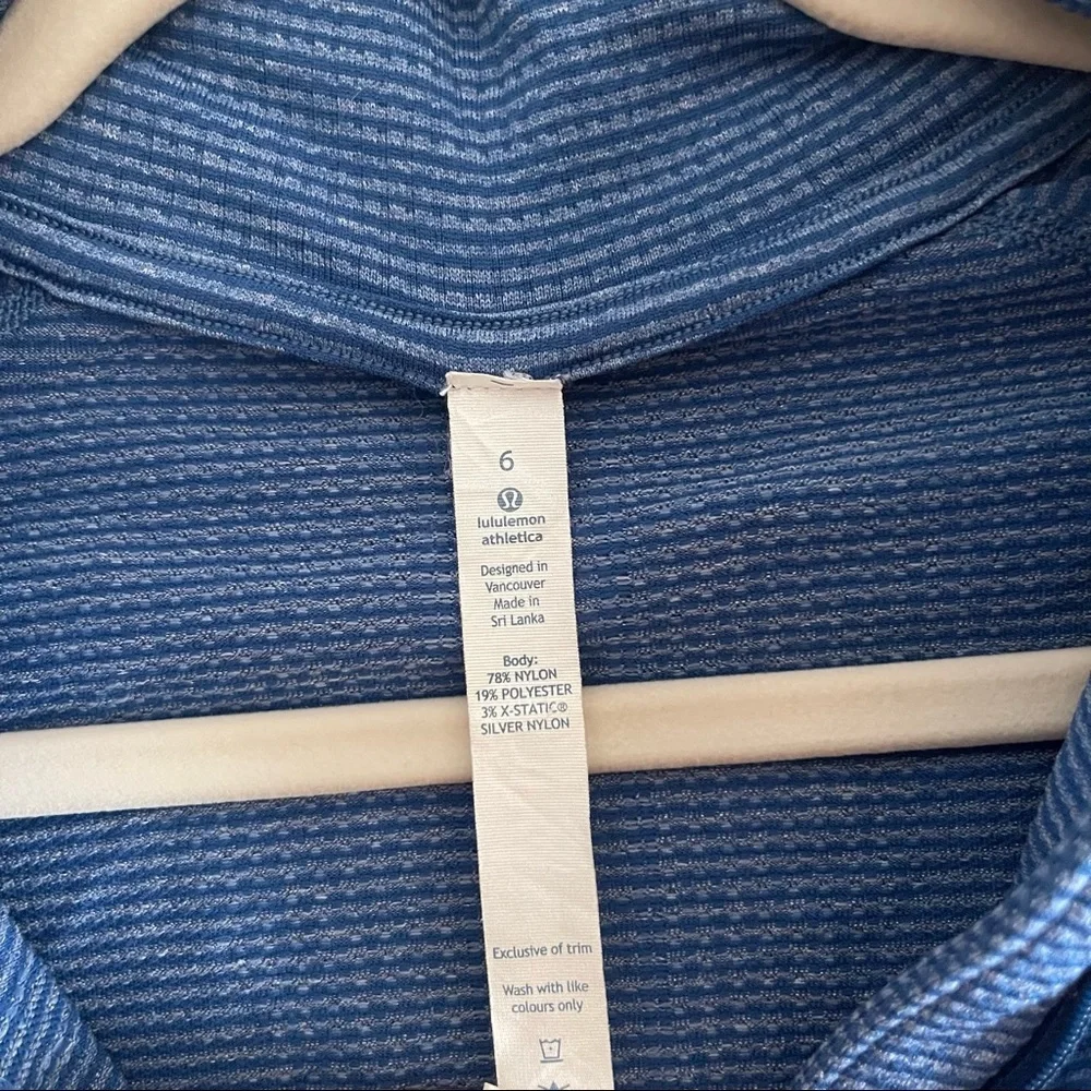 💙 RARE BUFFALO SABRES COLORS LONG SLEEVE LULULEMON HALF ZIP - Picture 5 of 7